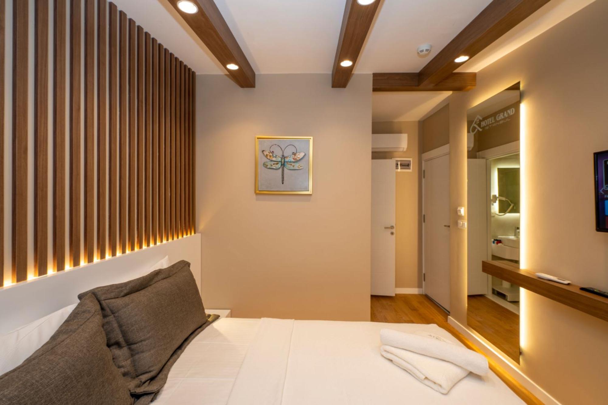 Hotel Grand Istanbul Bagian luar foto