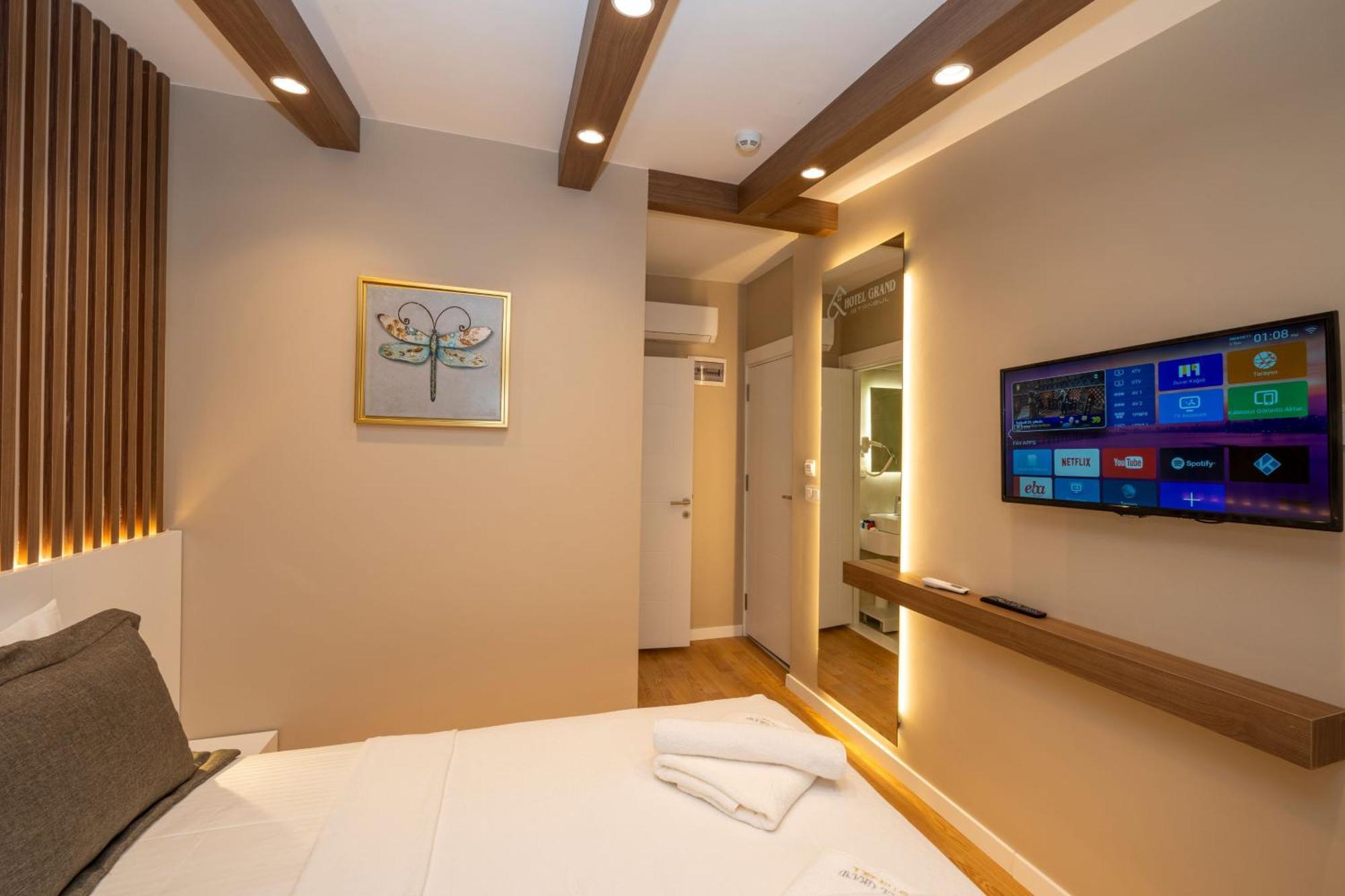 Hotel Grand Istanbul Bagian luar foto